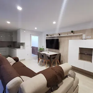 https://casa-viento-de-levante.hotelsincadiz.net