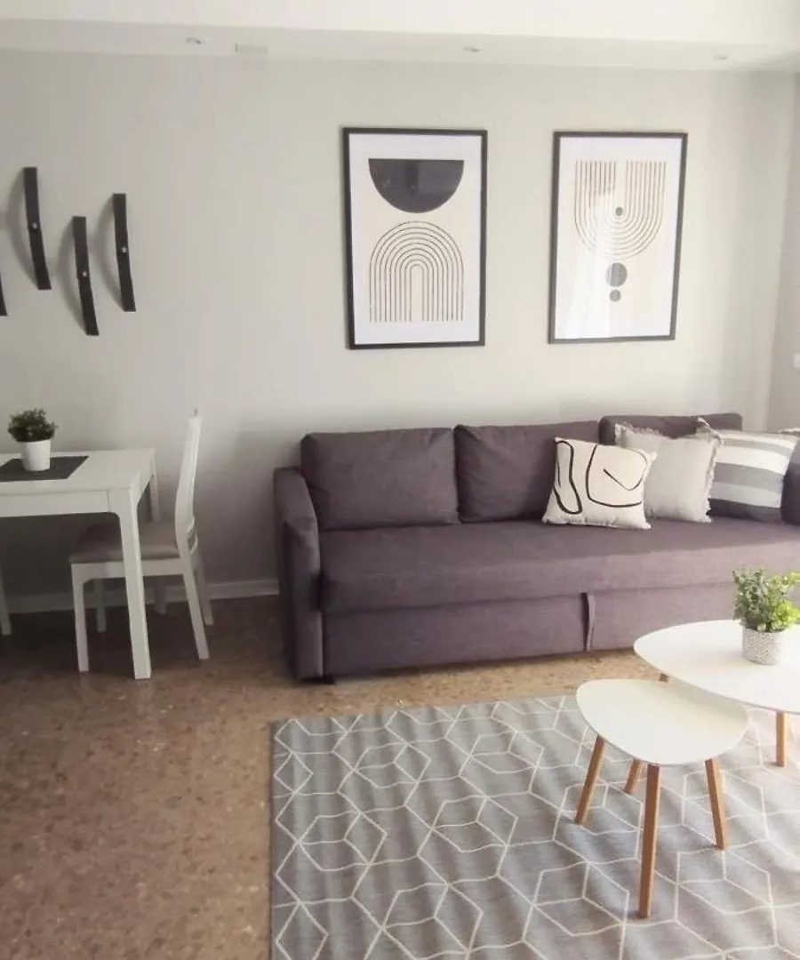 Apartamentos Los Condores Torremolinos 0*,
